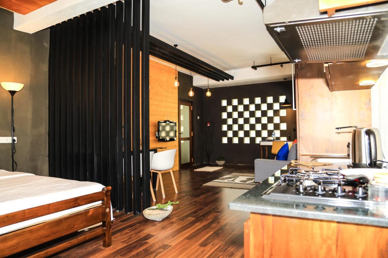 Eden Studio Apartments - 1 Коломбо Екстериор снимка